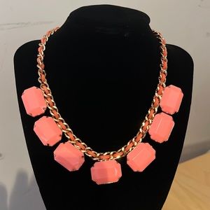 Pink chunky necklace with adjustable chain